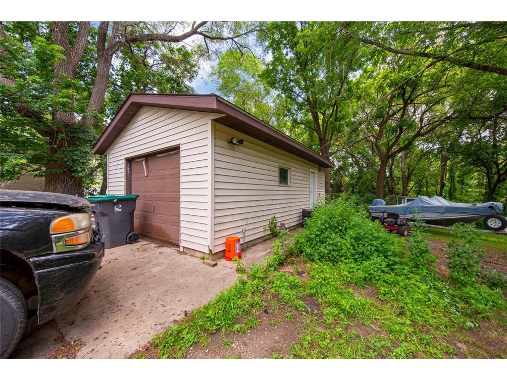 23231 Farwell Avenue Warsaw Twp MN 55087 6751393 image5