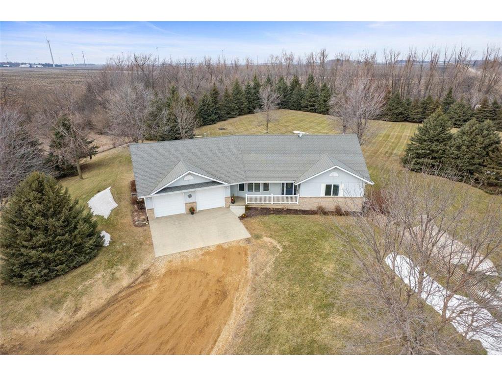 23233 Mccall Avenue Worthington MN 56187 6452374 image1