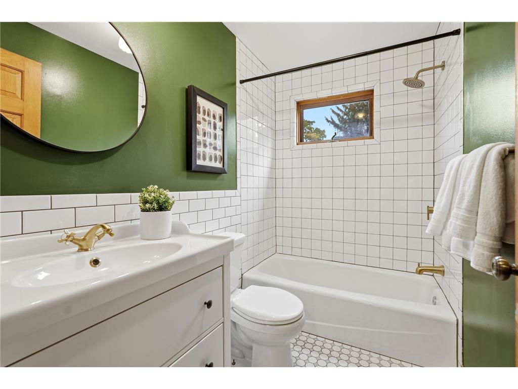 2324 Milwaukee Avenue #2324 Minneapolis MN 55404 6821365 image4