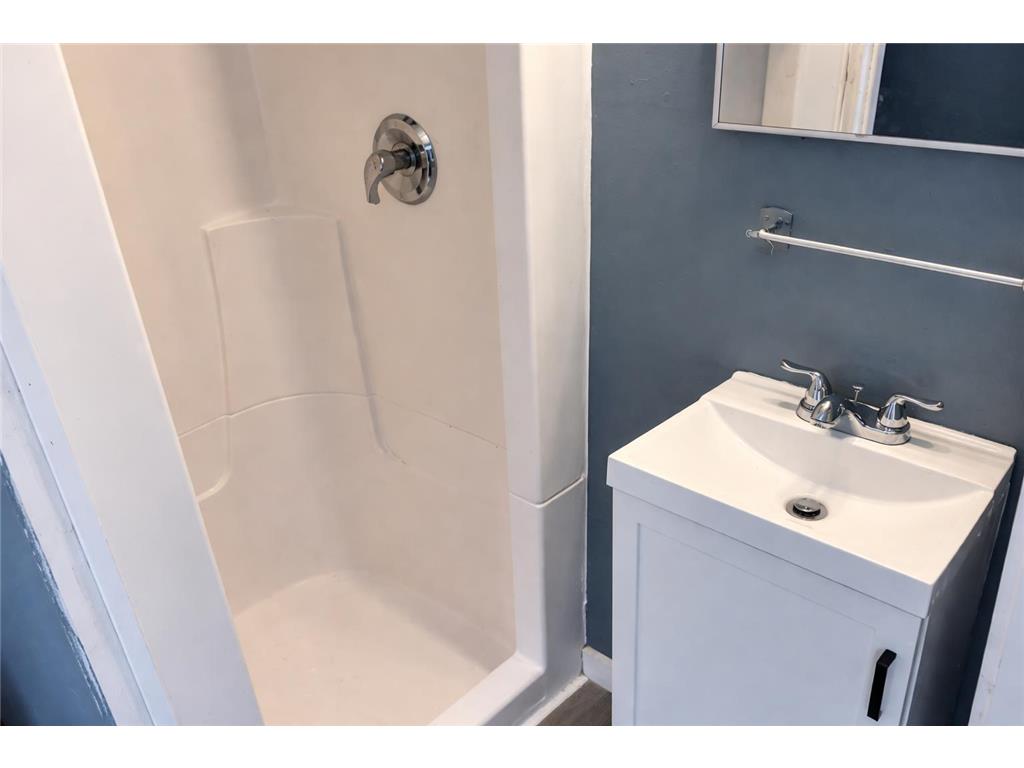 2324 Sheridan Avenue N Minneapolis MN 55411 7040619 image17