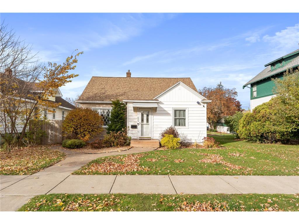 2325 Ogden Avenue Superior WI 54880 6308920 image1