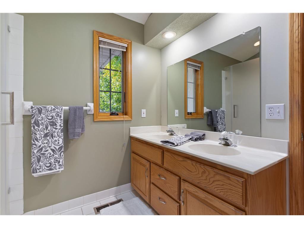 2325 Wight Bay Brooklyn Park MN 55443 7082204 image20