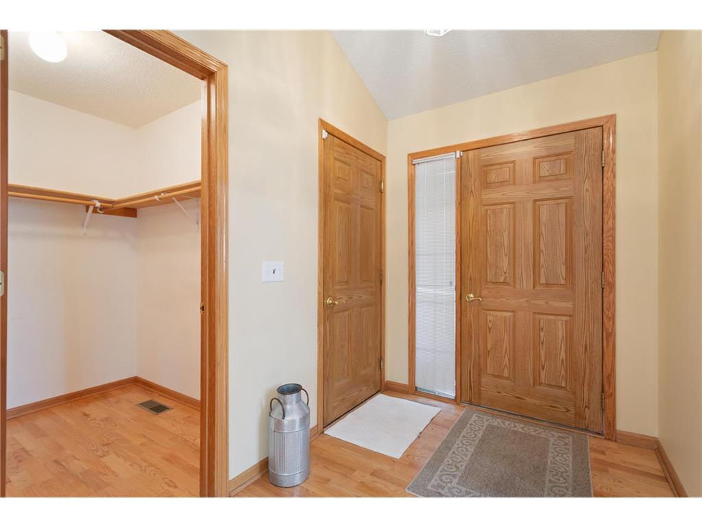 2325 Wight Bay Brooklyn Park MN 55443 7082204 image9