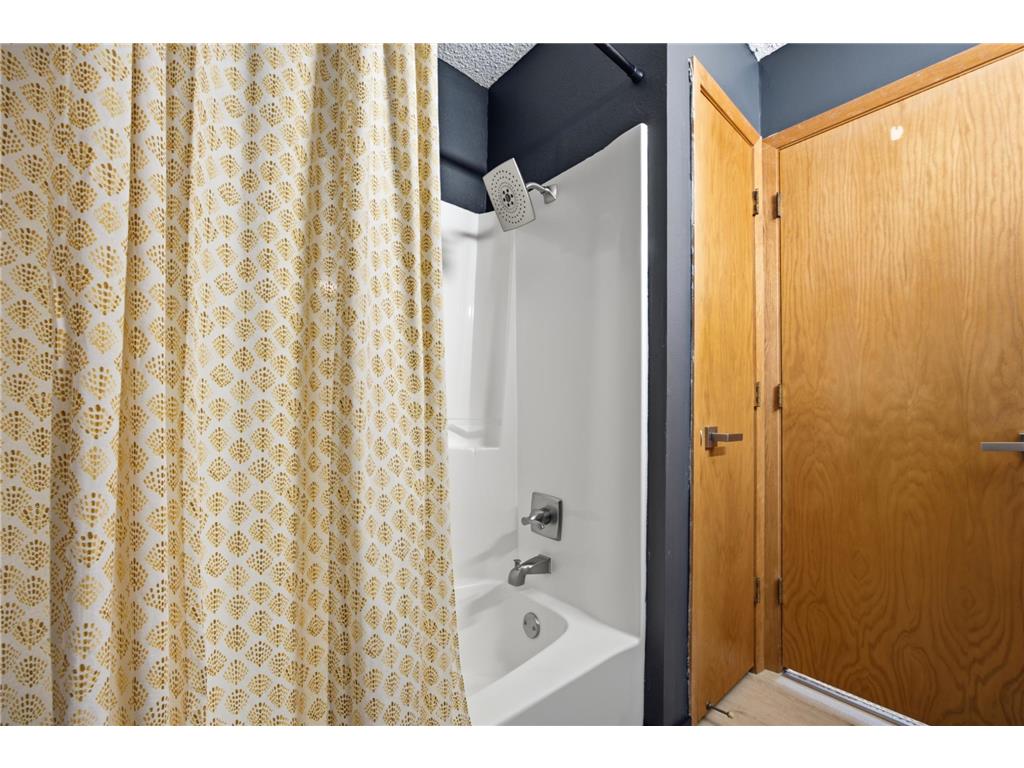 2326 20th Avenue S #13 Fargo ND 58103 7114874 image15