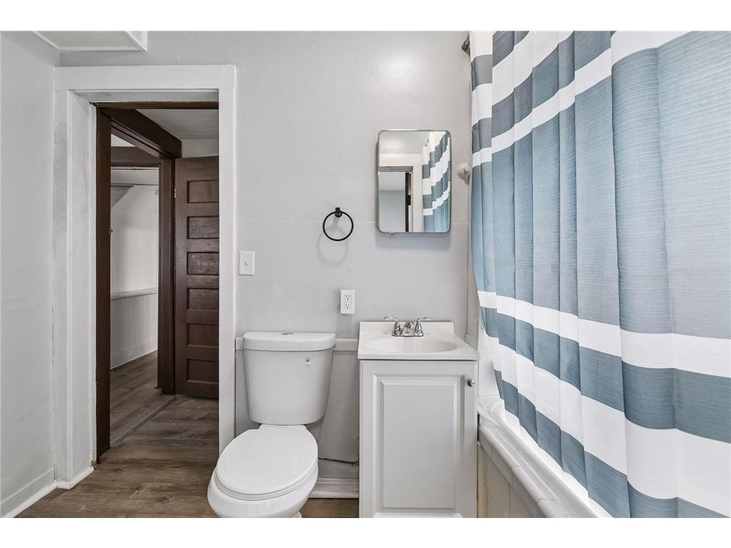 2326 Bryant Avenue N Minneapolis MN 55411 7064193 image18