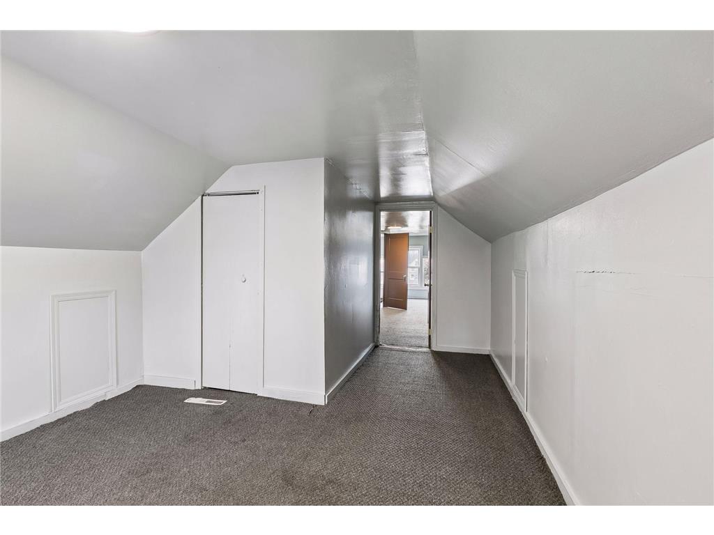 2326 Bryant Avenue N Minneapolis MN 55411 7064193 image24