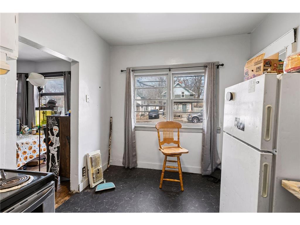 2326 Bryant Avenue N Minneapolis MN 55411 7064193 image32