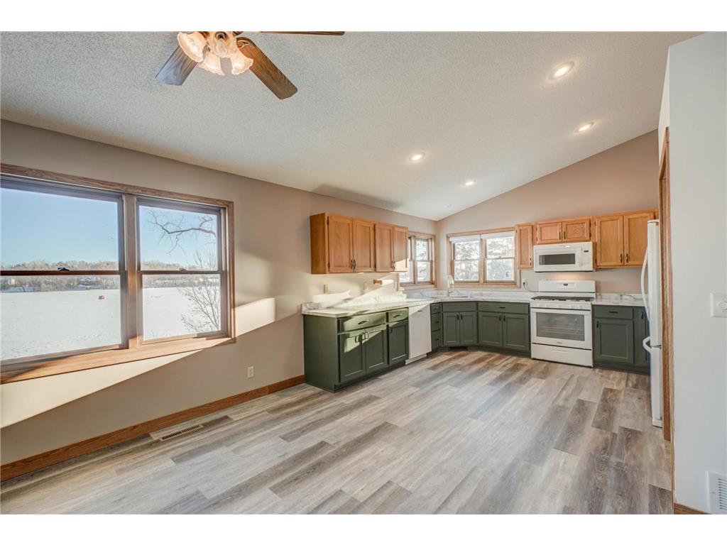 23261 Lofton Court N Scandia MN 55073 - Bone 7002476 image7