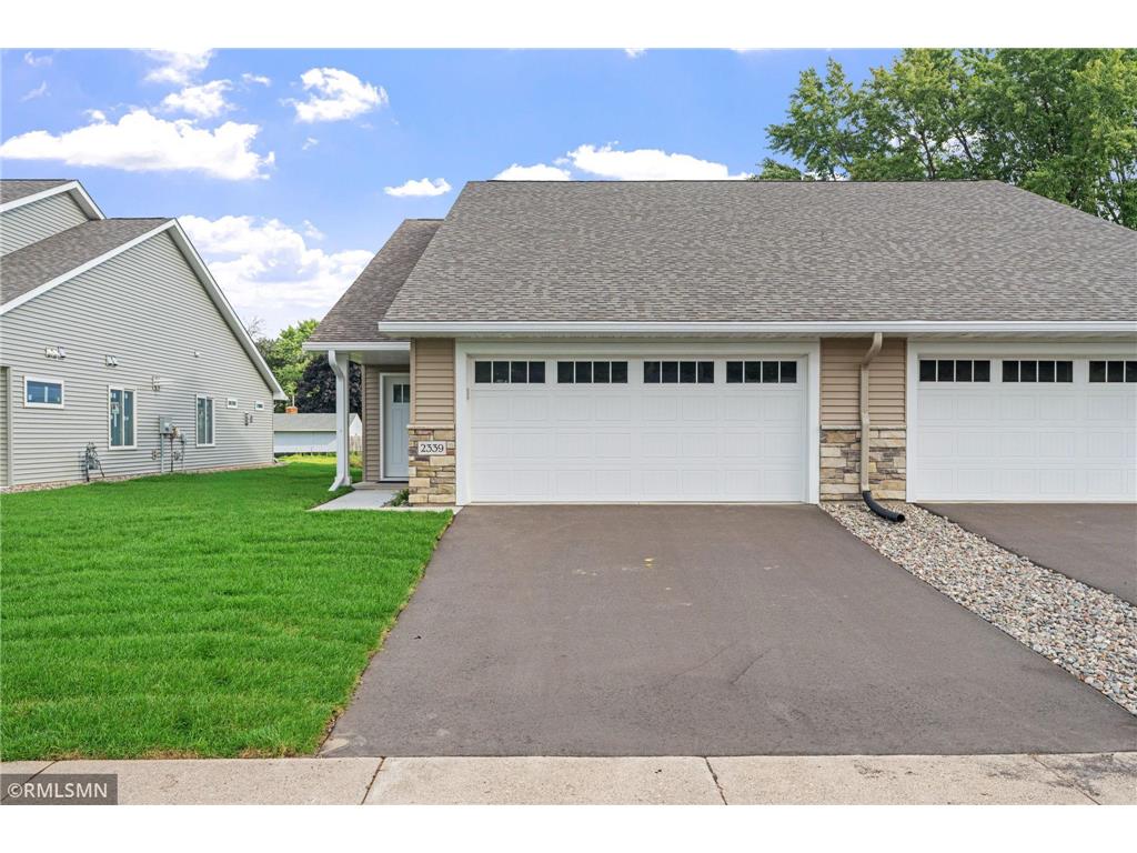 2327 17th Avenue E North Saint Paul MN 55109 6752708 image27
