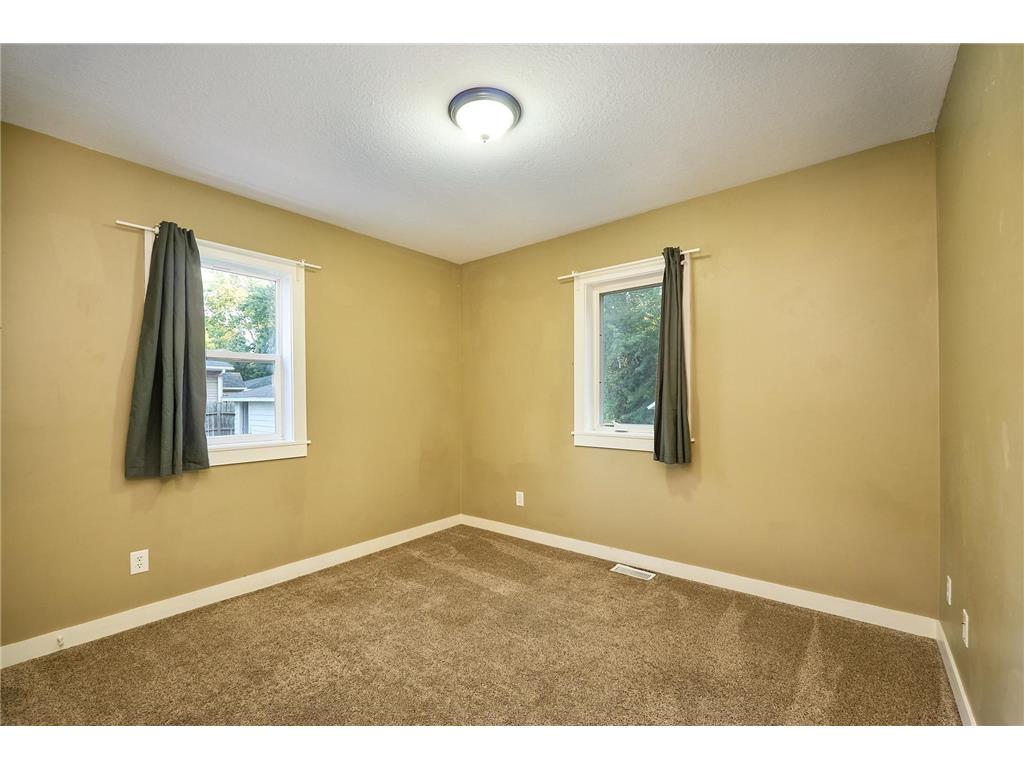 2327 Cole Avenue SE #A Minneapolis MN 55414 7025838 image8