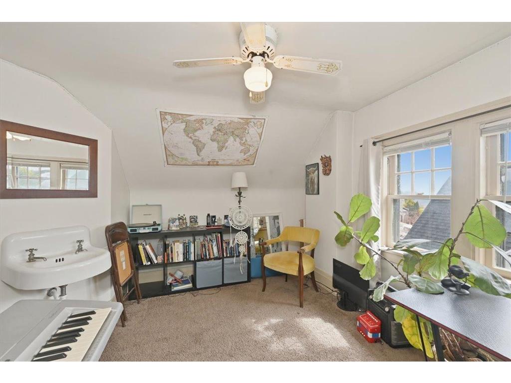 2327 E 4th Street Duluth MN 55812 7069008 image16