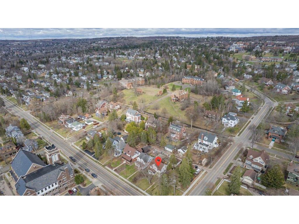 2327 E 4th Street Duluth MN 55812 7069008 image22