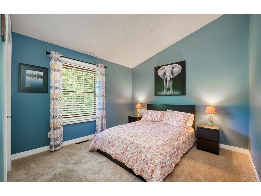 2327 Grange Avenue N Oakdale MN 55128 7112070 image28