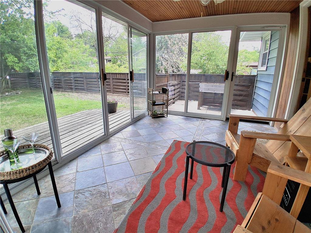 2327 Laurel Avenue W Minneapolis MN 55405 7058036 image19