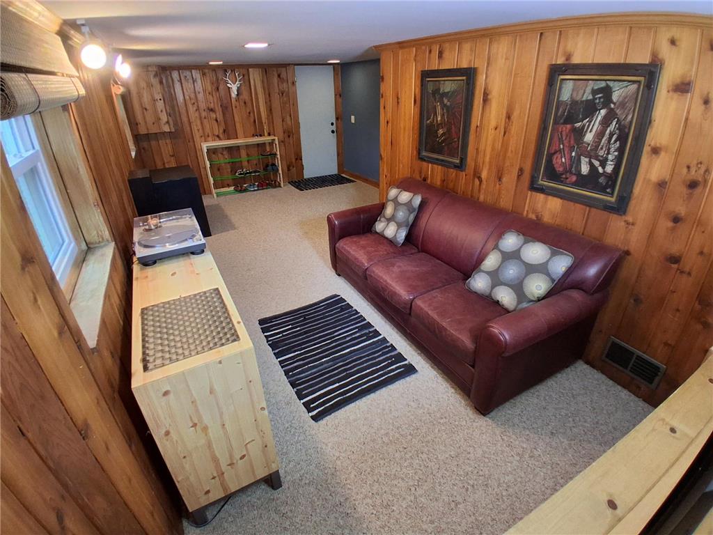 2327 Laurel Avenue W Minneapolis MN 55405 7058036 image23