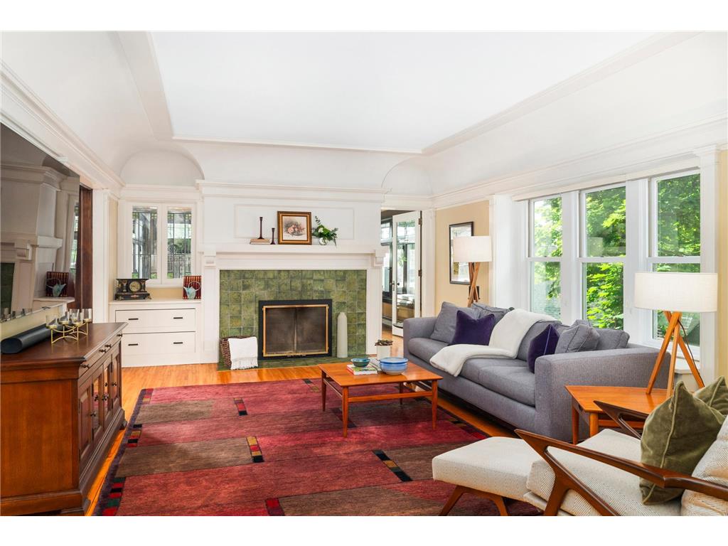 2328 E 3rd Street Duluth MN 55812 6821884 image12