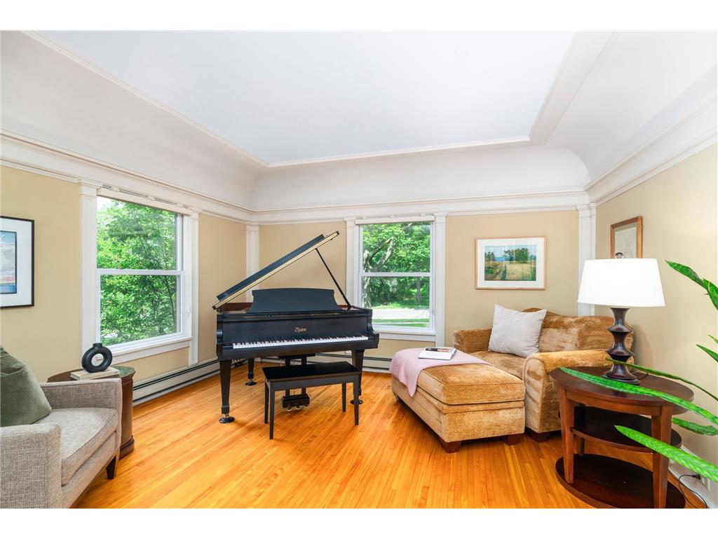 2328 E 3rd Street Duluth MN 55812 6821884 image17