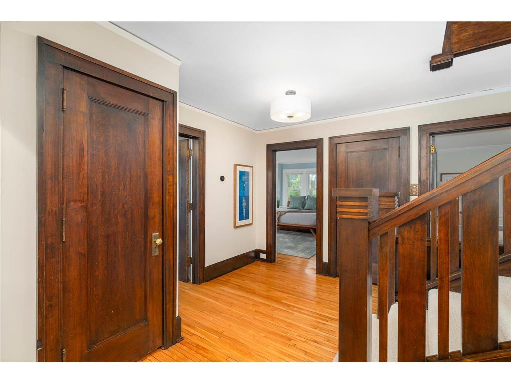 2328 E 3rd Street Duluth MN 55812 6821884 image41