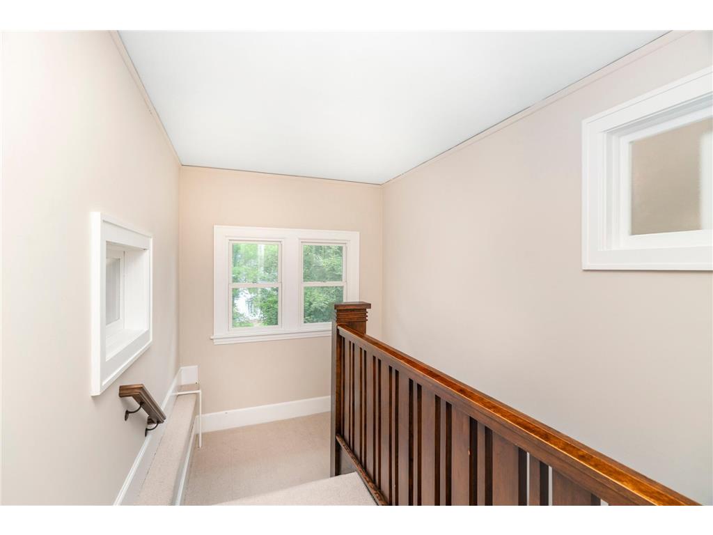 2328 E 3rd Street Duluth MN 55812 6821884 image65