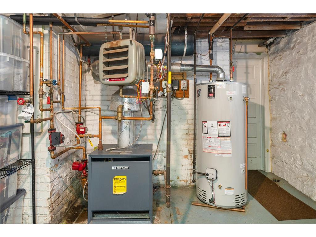 2328 E 3rd Street Duluth MN 55812 6821884 image81