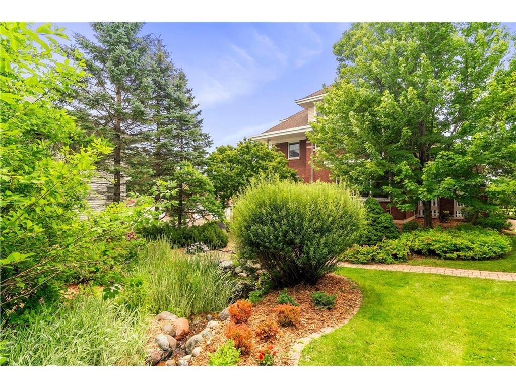 2328 E 3rd Street Duluth MN 55812 6821884 image93