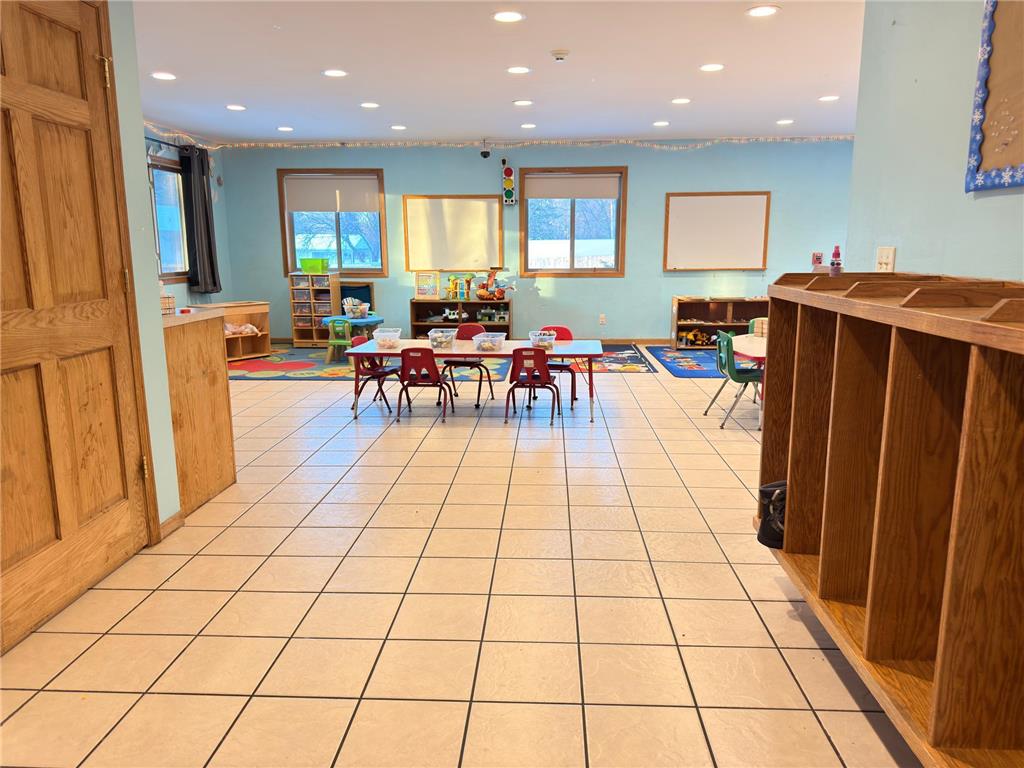 2328 N Hillcrest Parkway Altoona WI 54720 7007163 image32