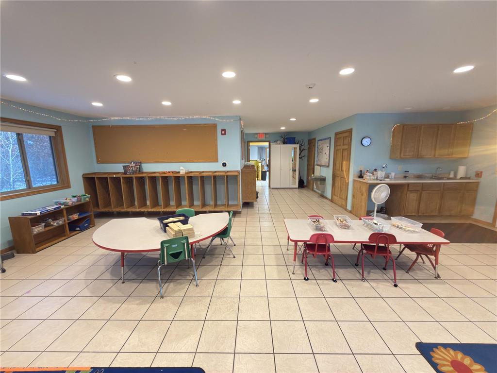 2328 N Hillcrest Parkway Altoona WI 54720 7007163 image6