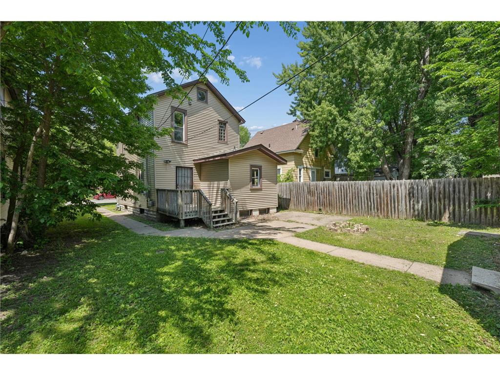 2328 Sheridan Avenue N Minneapolis MN 55411 7082364 image24