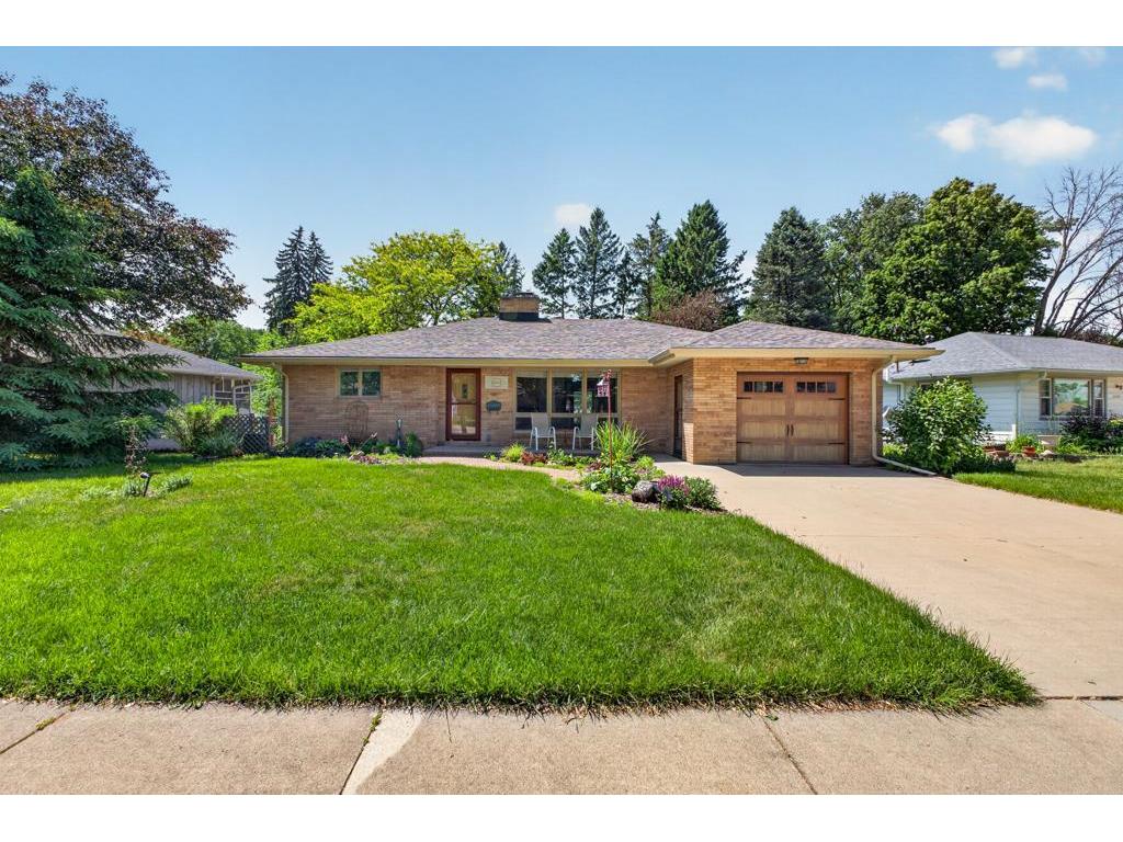 2329 16th Avenue NW Rochester MN 55901 7062106 image1