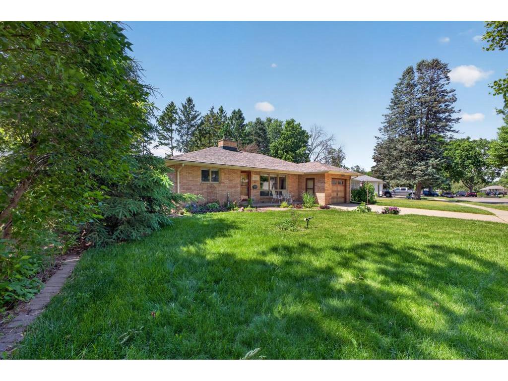 2329 16th Avenue NW Rochester MN 55901 7062106 image2