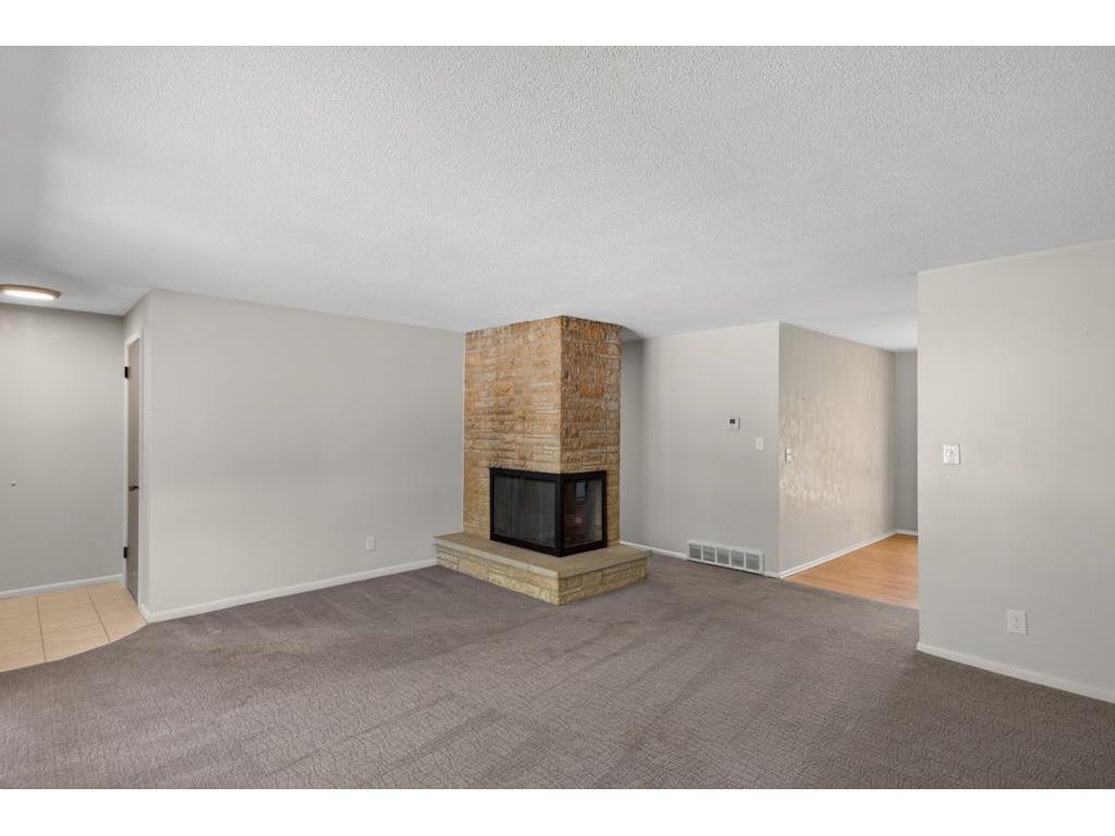 2329 16th Avenue NW Rochester MN 55901 7062106 image5