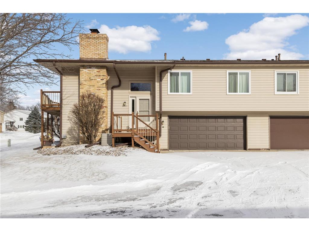 2329 Amberwood Drive Woodbury MN 55125 7011829 image1