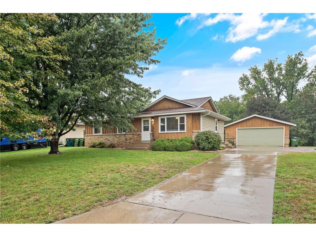 233 118th Avenue NE Blaine MN 55434 6438606 image1