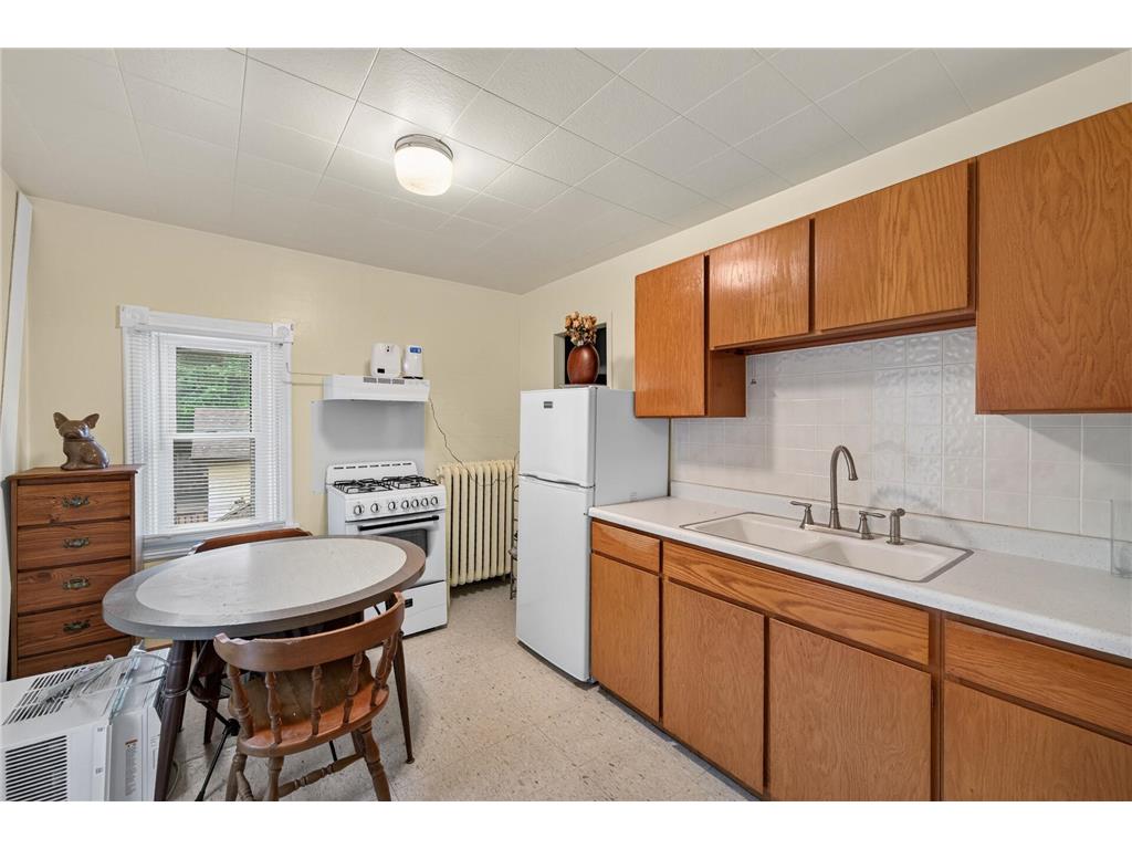 233 4th Avenue N South Saint Paul MN 55075 7085688 image11