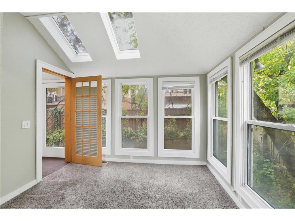 233 Groveland Avenue Minneapolis MN 55403 7038930 image17