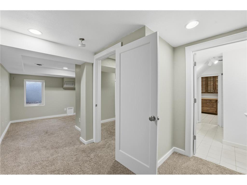 233 Groveland Avenue Minneapolis MN 55403 7038930 image23