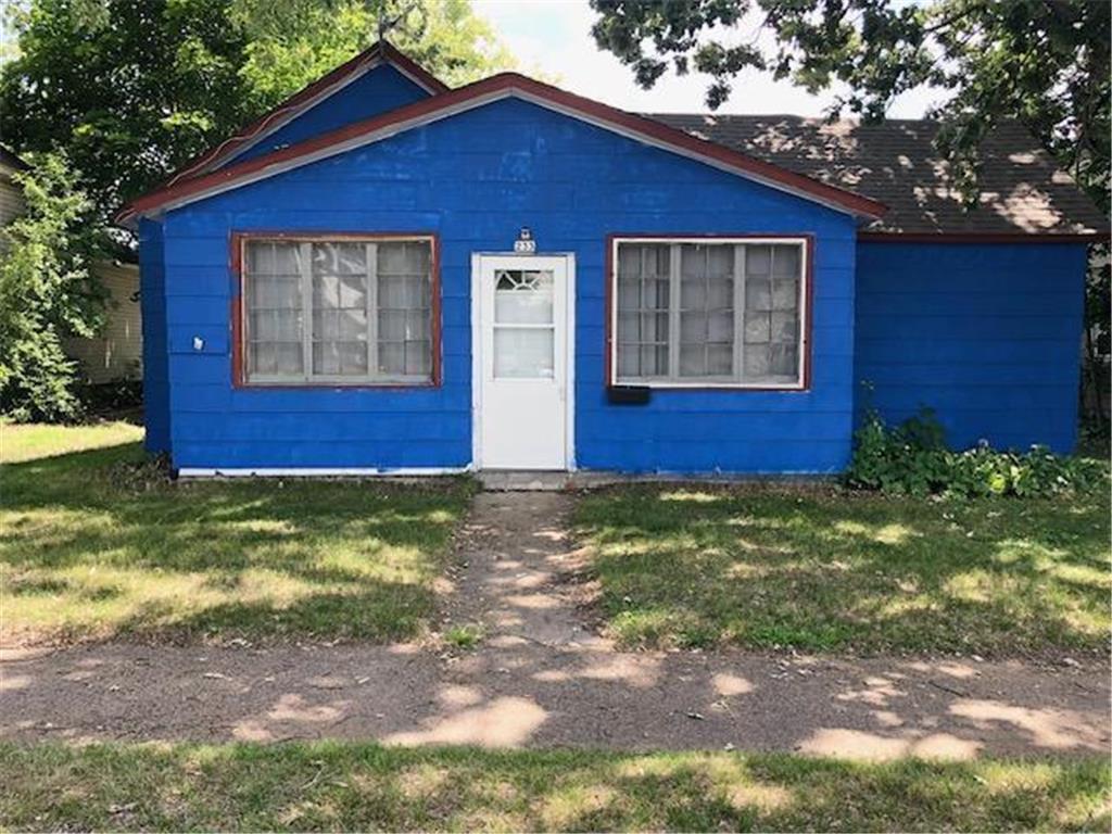 233 Harriman Avenue S Amery WI 54001 6411889 image1