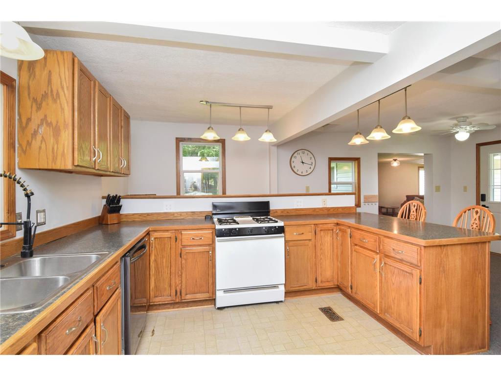 233 Hawthorne Road East Bethel MN 55092 7108152 image12