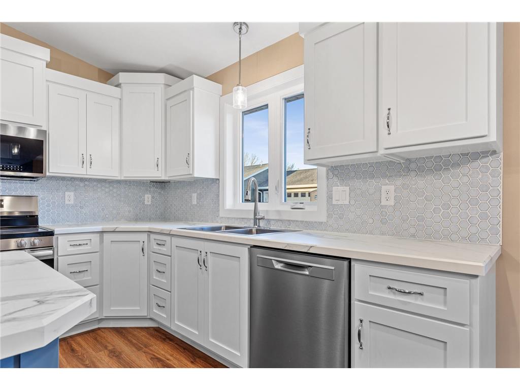 2330 30 Avenue S Fargo ND 58104 7044295 image14