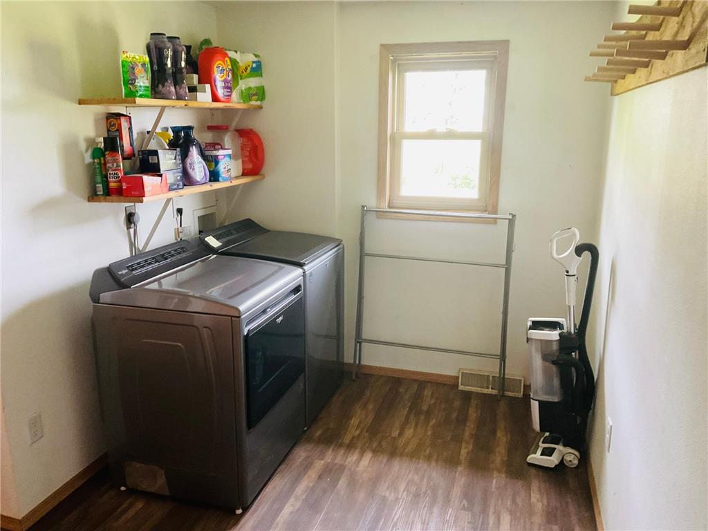 2330 County Road G Emerald WI 54013 6759195 image16