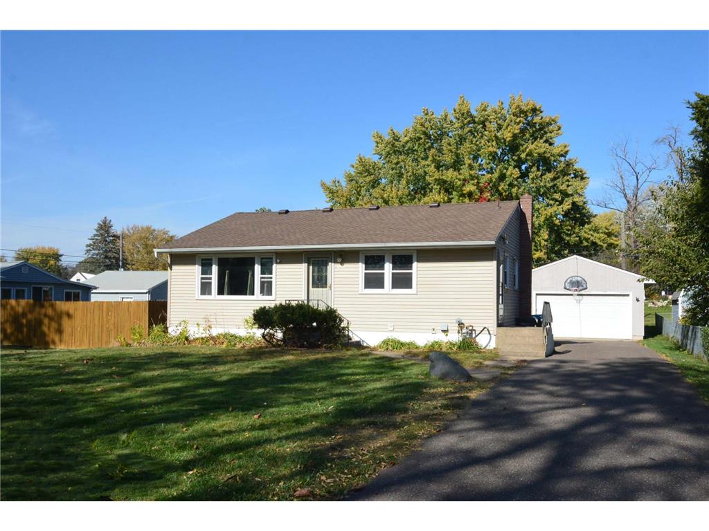 2331 12th Avenue E North Saint Paul MN 55109 6622142 image1