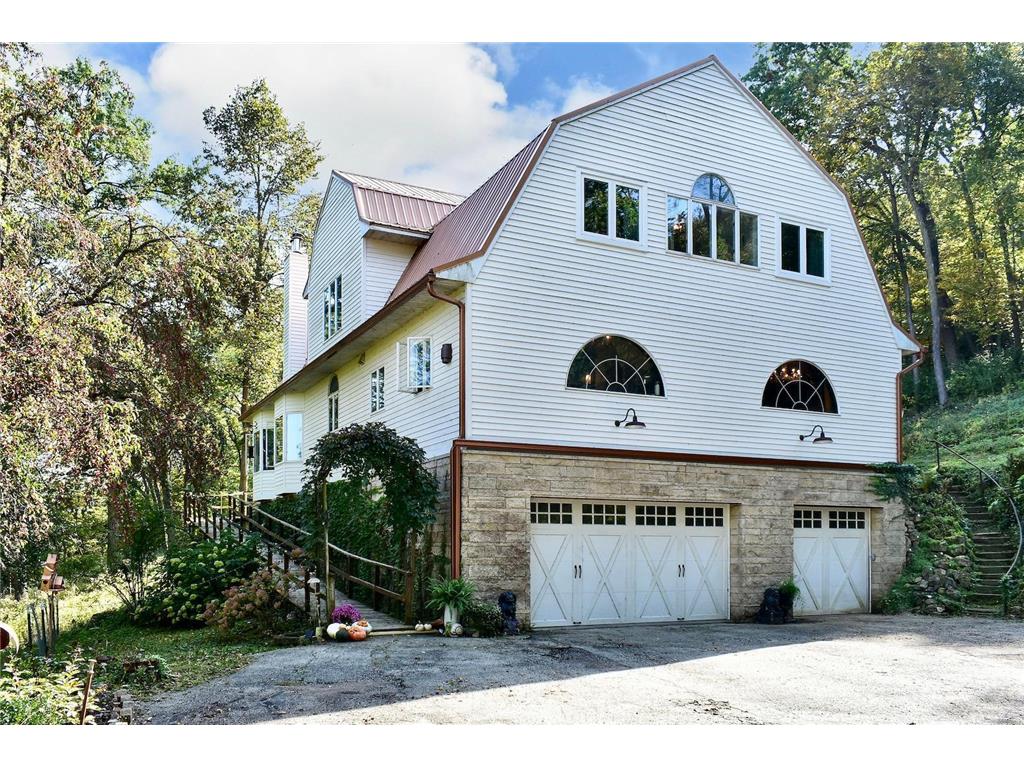 2331 Goodview Road Winona MN 55987 - Boller's 6798842 image1