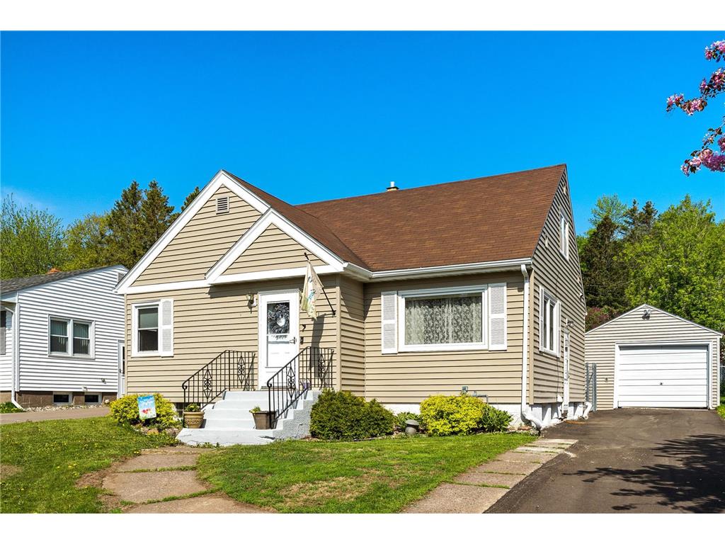 2331 W 26th Street Duluth MN 55811 6380003 image1