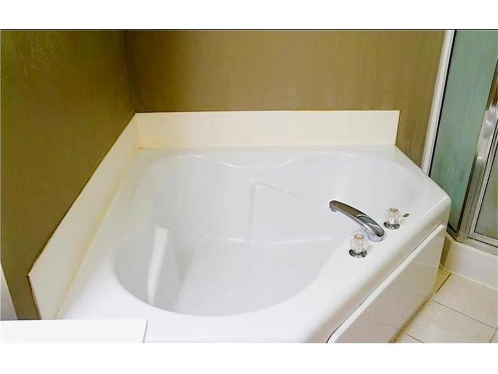 2332 Eagle Trace Lane Woodbury MN 55129 7044247 image11