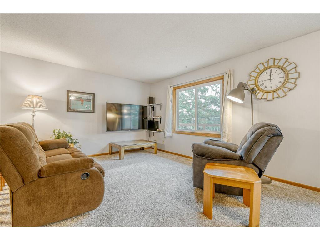 2333 Amberwood Drive Woodbury MN 55125 7043085 image10