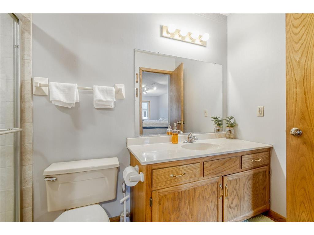 2333 Amberwood Drive Woodbury MN 55125 7043085 image19