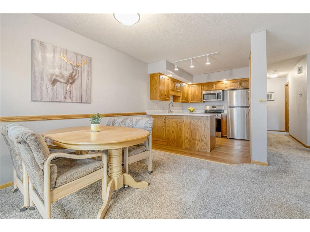 2333 Amberwood Drive Woodbury MN 55125 7043085 image5