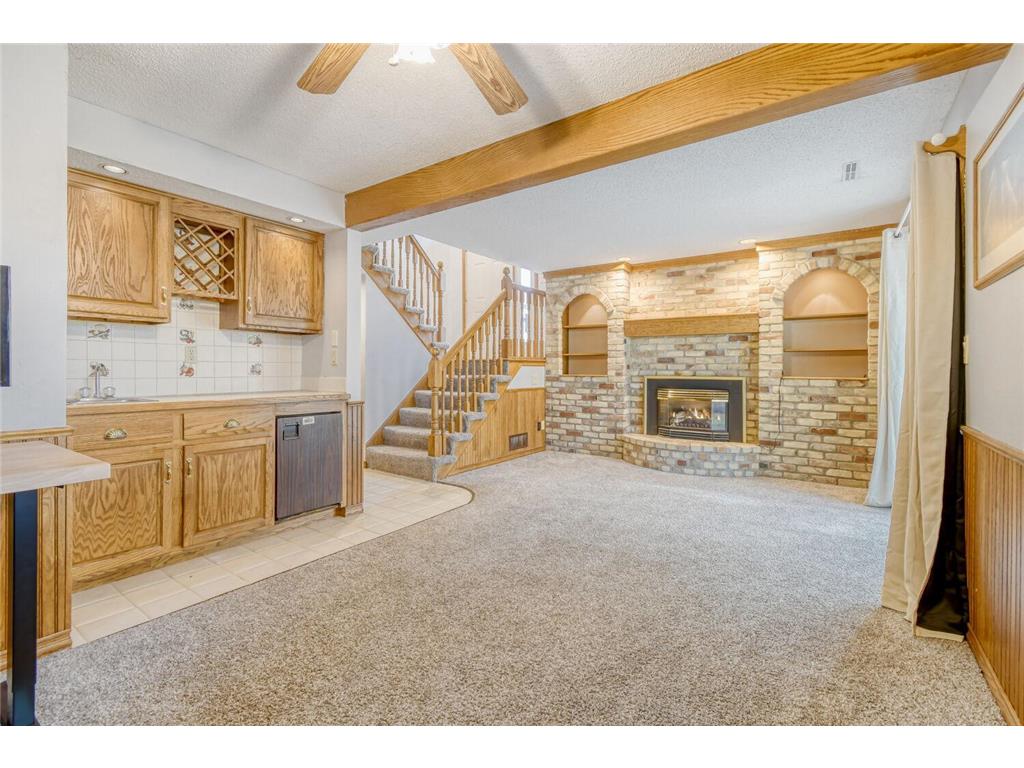 2333 Amberwood Drive Woodbury MN 55125 7043085 image8