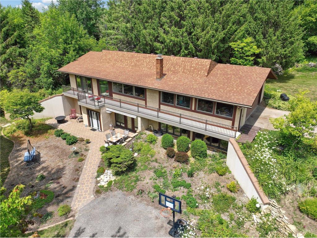 2333 Hawthorn Hill Road NE Rochester MN 55906 6478413 image1