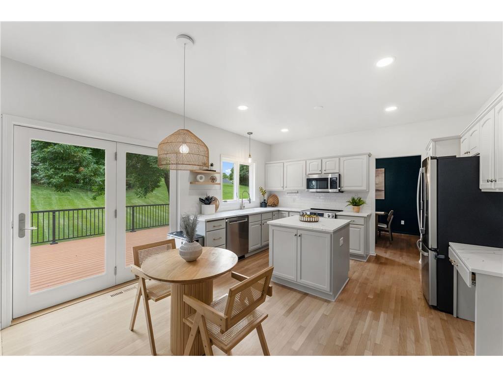 2333 Stone Creek Lane W Chanhassen MN 55317 7103373 image11